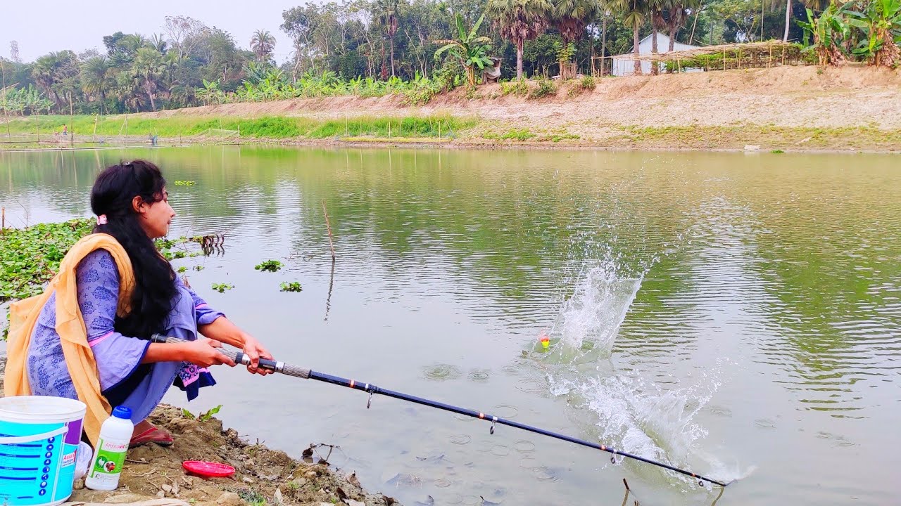 Best Girl fishing Video -Fishing With Hook In Beautiful River