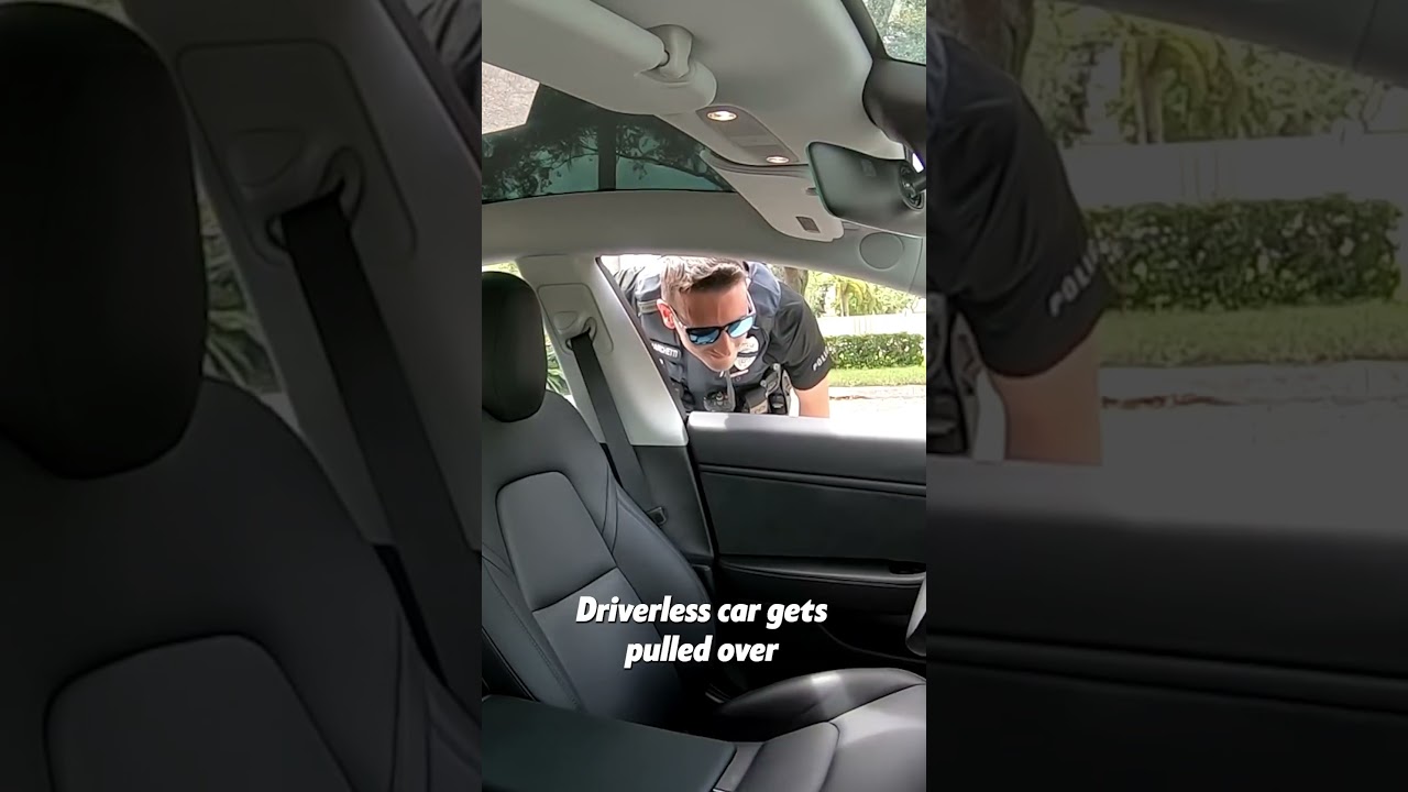 Police Pull Over Driverless Tesla Model 3 that was using Smart Summon Feature full clip on:DragTimes