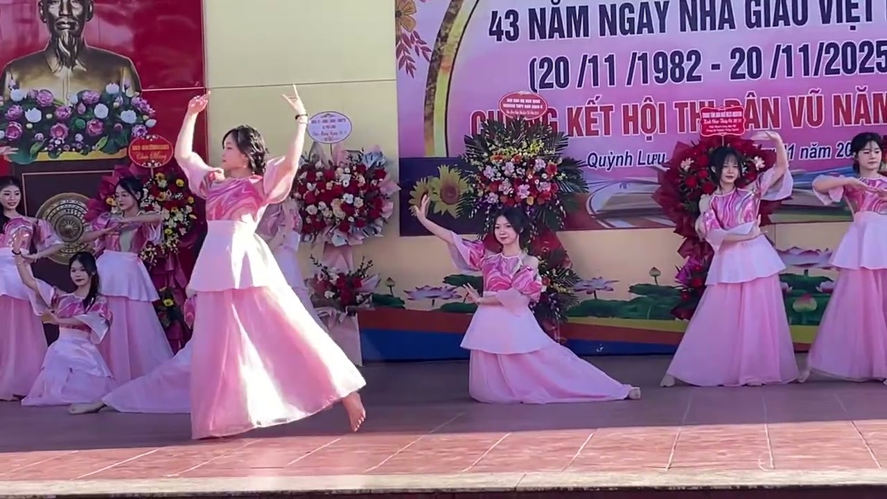 Tốp múa - Văn nghệ chài mừng 20/11/2025 Trường THPT Nho Quan A