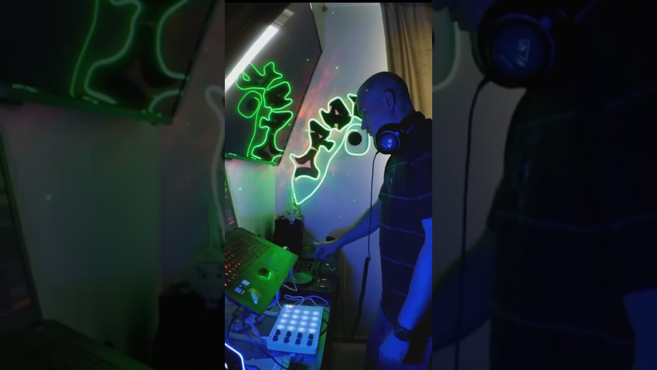 Hard Techno set  - Random Jratz
