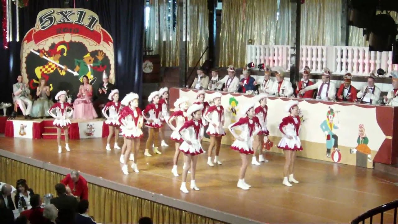Gardetanz der Sprossengarde am Seniorennachmittag in Rülzheim 2010.MP4