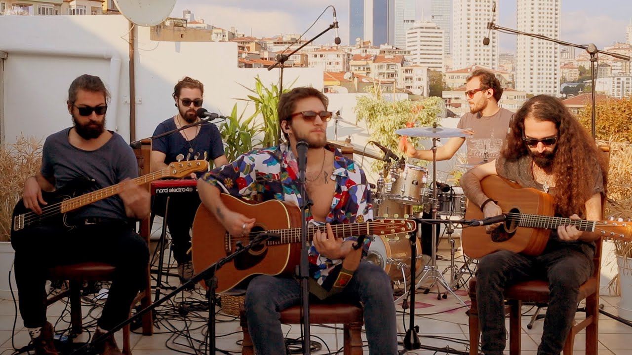 Ufuk Beydemir - Y&uuml;reğimdesin (Akustik) (Official Video Clip)