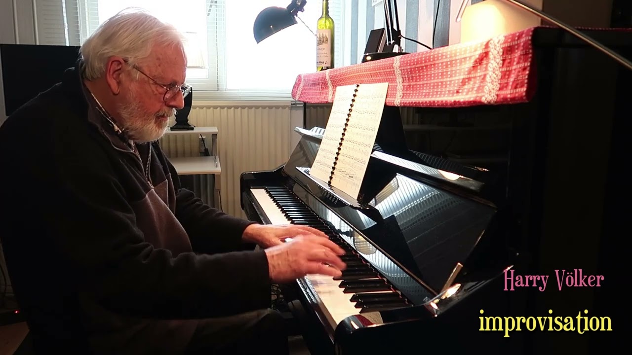 BURGMÜLLER op 109 no 18 - LA FILEUSE - piano - HARRY VÖLKER