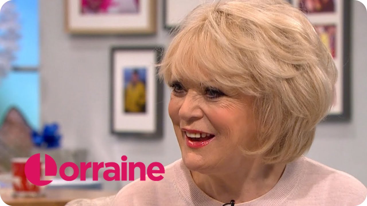 Sherrie Hewson Loves Playing The Baddie In Snow White | Lorraine