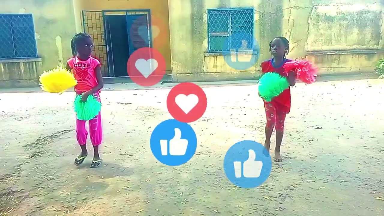 POM POM GIRS TENRIKYO, DANSE  WAKA WAKA DE SHAKIRA