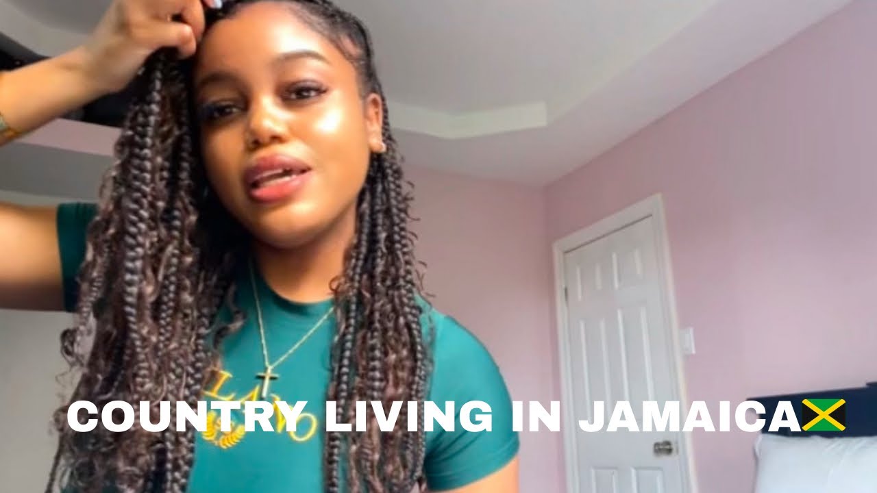 Living a simple life in the countryside of Jamaica 🇯🇲