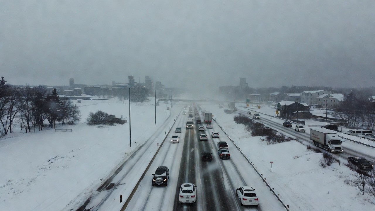 Canada Weather Alert: Winter Refuses to Leave! Freezing Cold Grips Toronto, Montreal & Quebec City