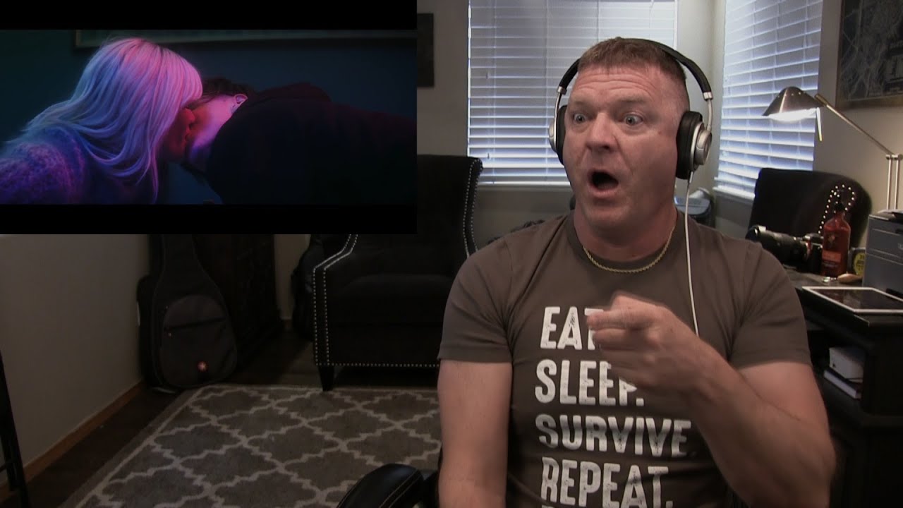 YUNGBLUD, Halsey - 11 Minutes ft -Travis Barker - Old Guy Reaction