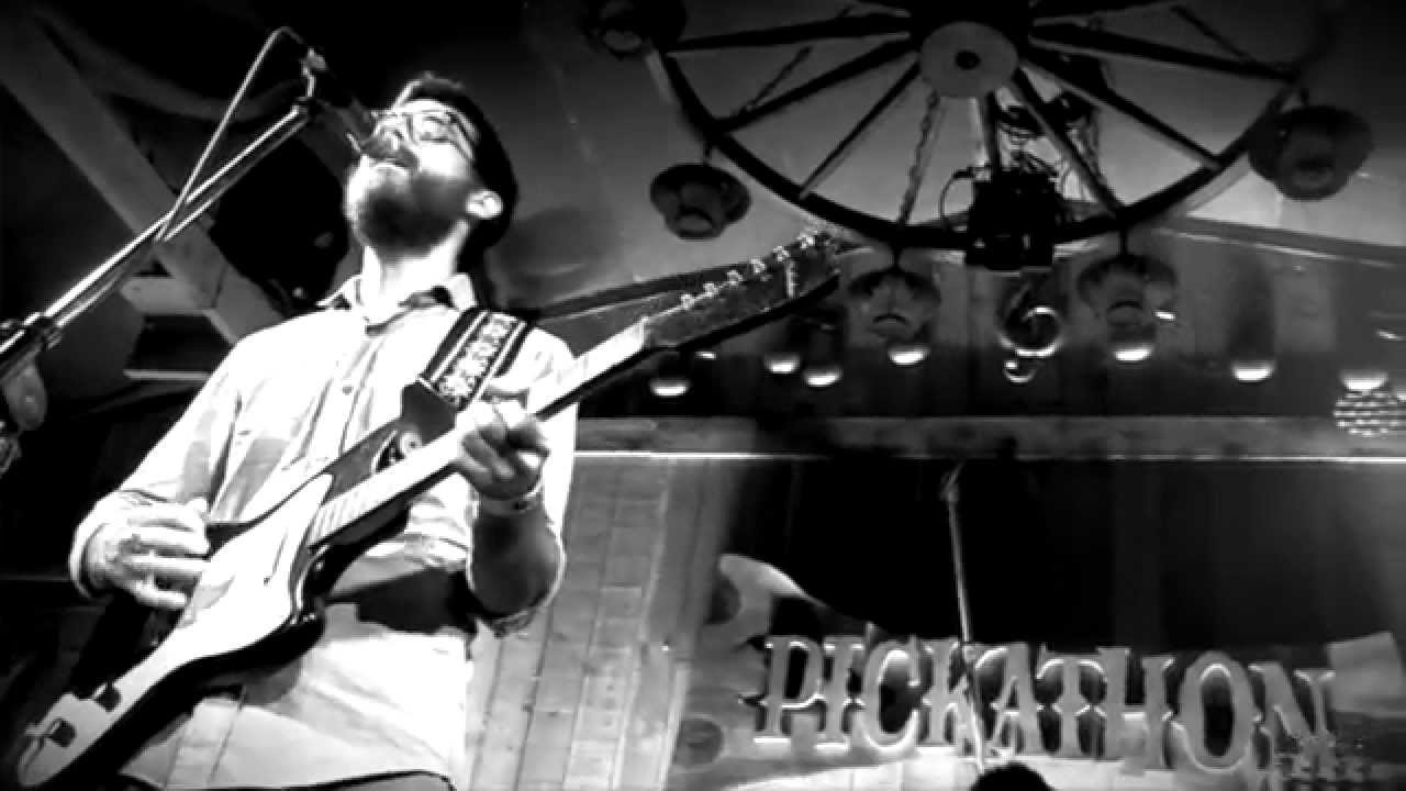 Woods - With Light and With Love @Pickathon 2014 Galaxy Barn