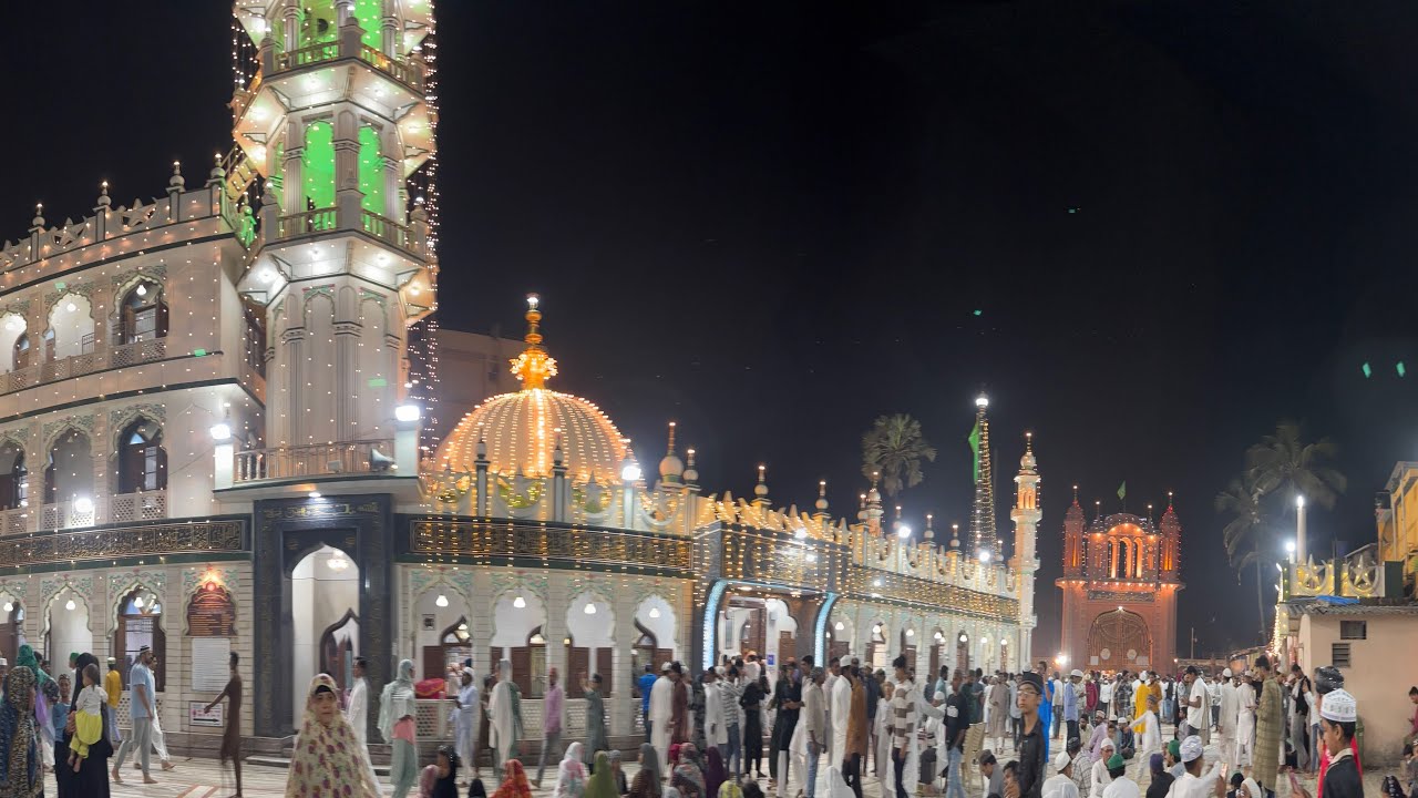Hazrat ahmed shah Quadri Apna bazar 