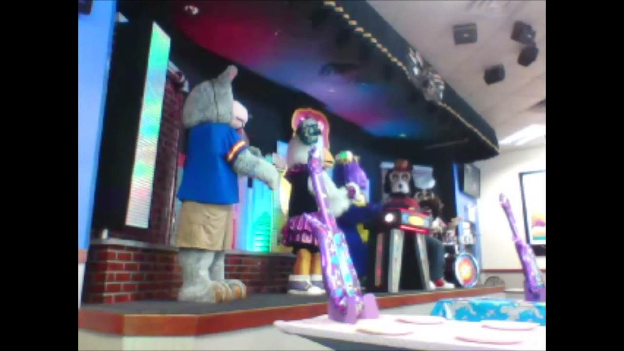 Nobody Knows - Chuck E  Cheese's South Toledo, Ohio (Summer 2014 Show)