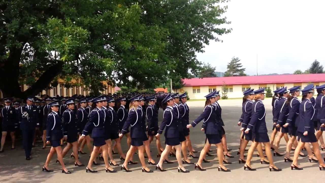 Defilare Scoala de Politie Campina 2013