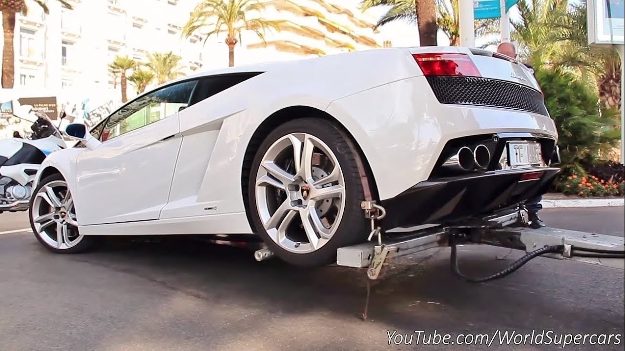 Lamborghini Gallardo Being Badly Towed