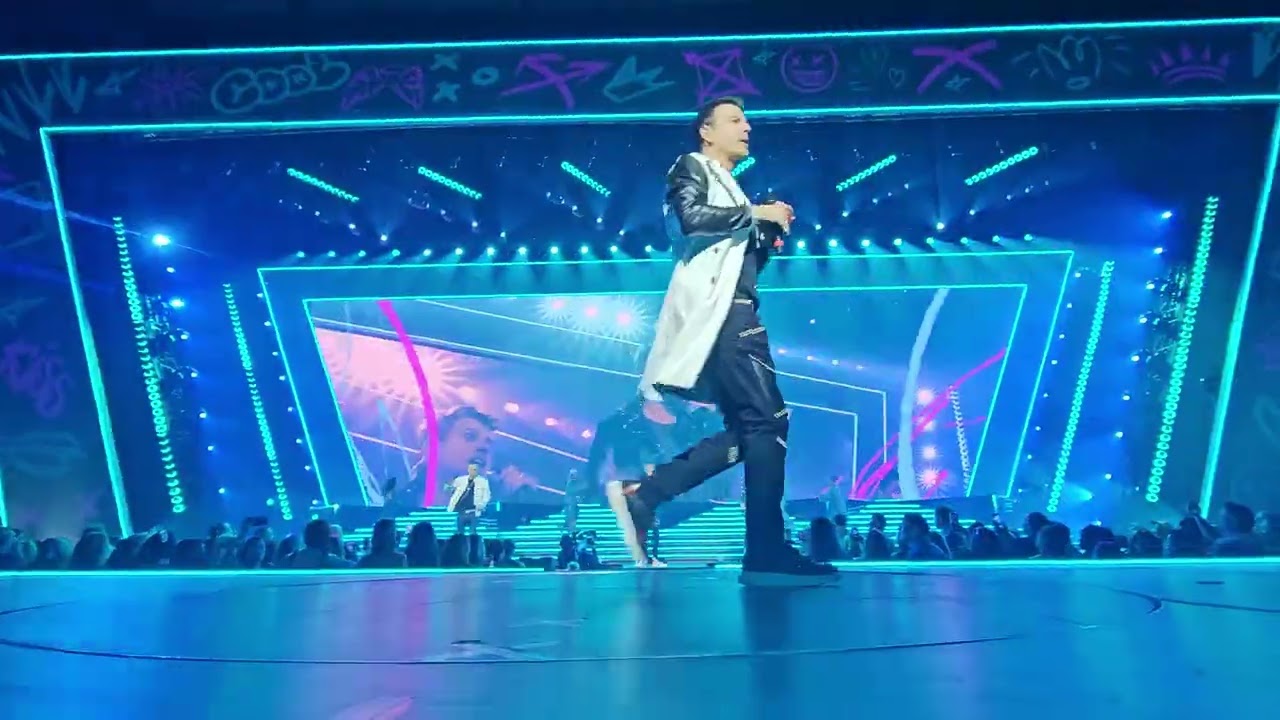 NKOTB - 2/28/26 - Vegas Residency - Favorite Girl