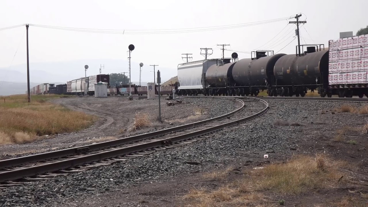 Trains around Bozeman Pass
