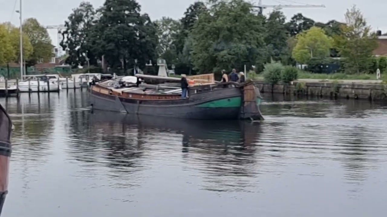 #boot #viral #meppel 