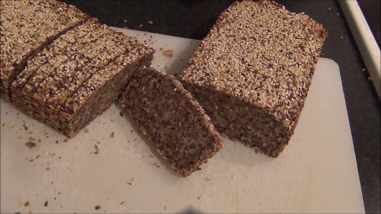 Gluten and Dairy Free Bread LCHF (Paleo) (steinalderbrød)