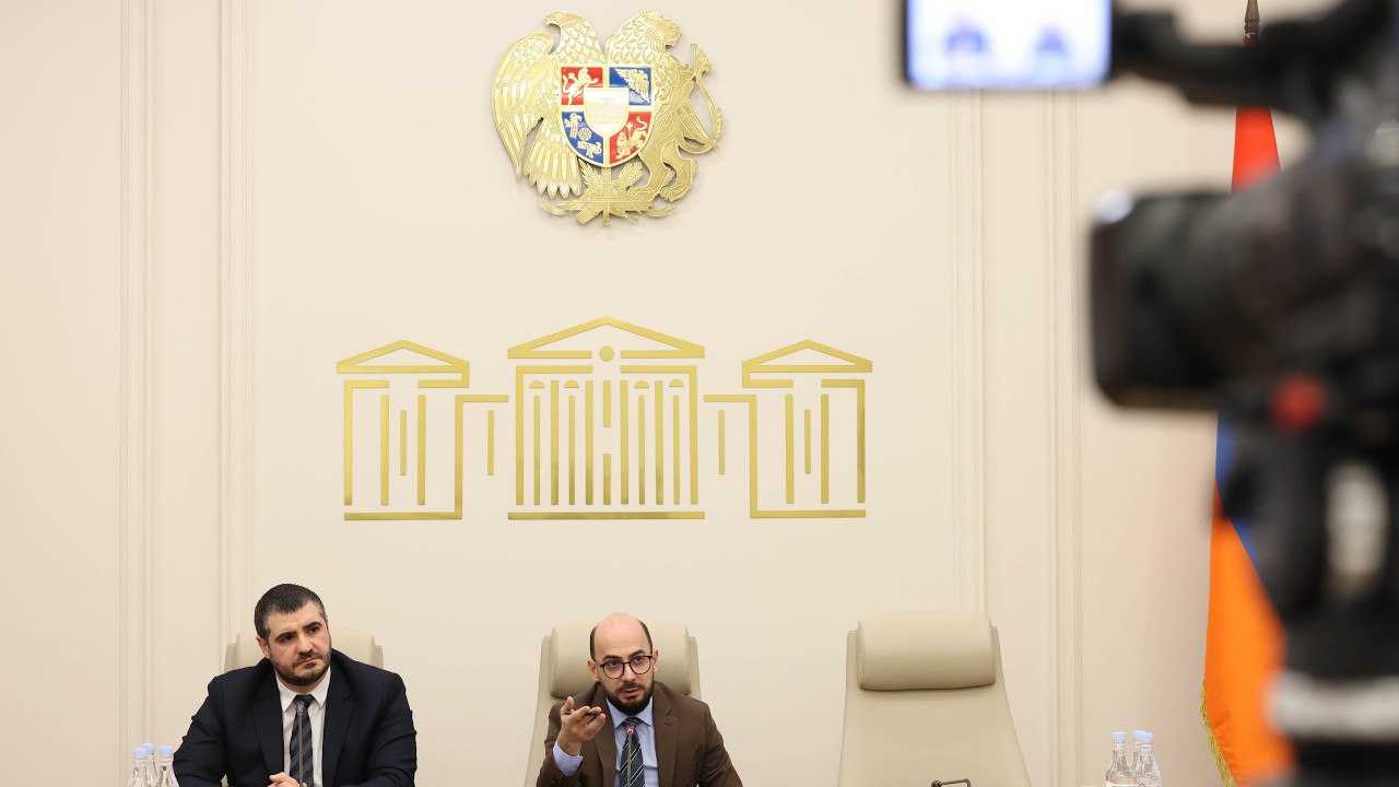 Խորհրդարանական ճեպազրույցներ. «Քաղաքացիական պայմանագիր» խմբակցություն