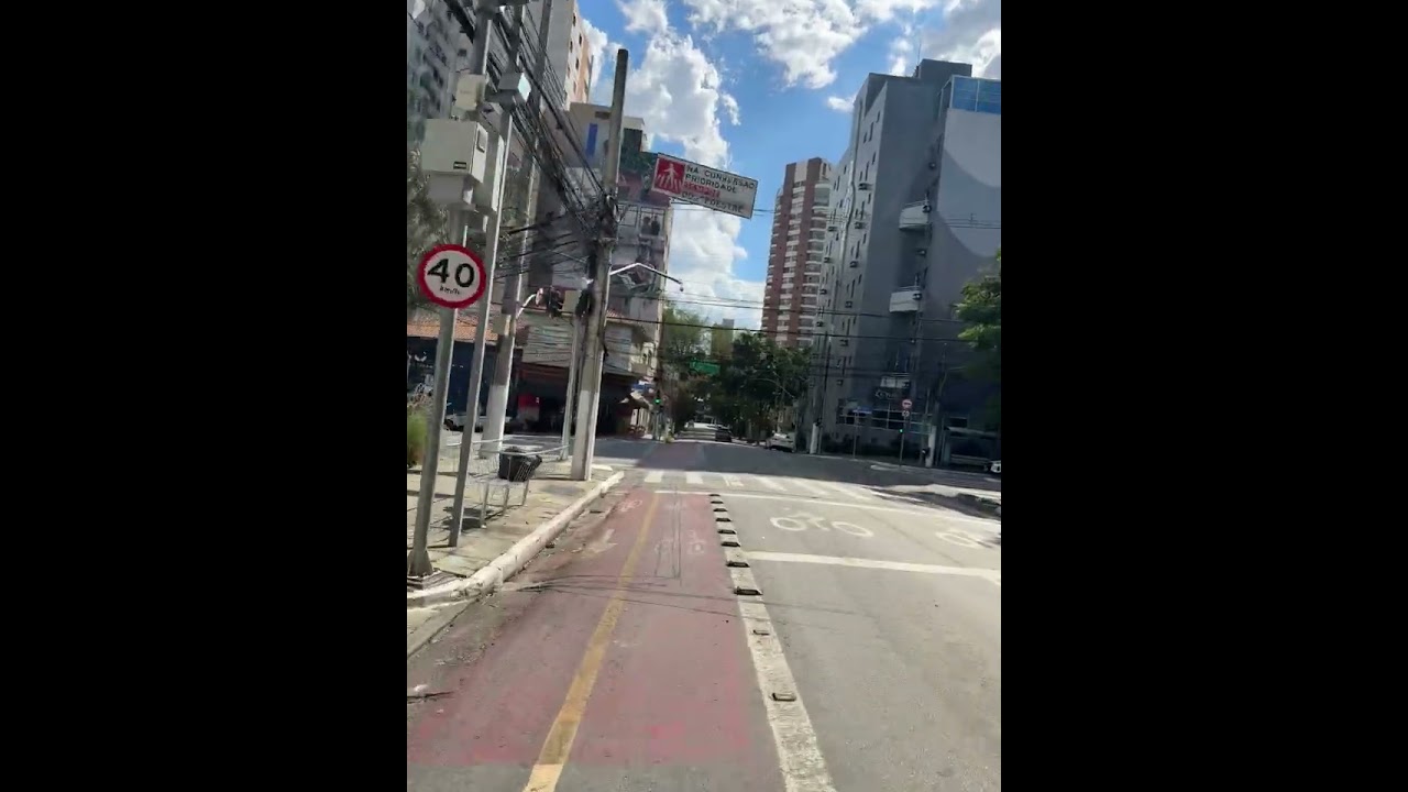 POV - Bike Ride from Rua dos Pinheiros to Faria Lima Metro | Sunny Carnival Monday in São Paulo