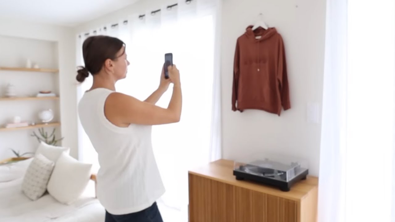 Our BIG closet clean-out! Tips and tricks for selling successfully!