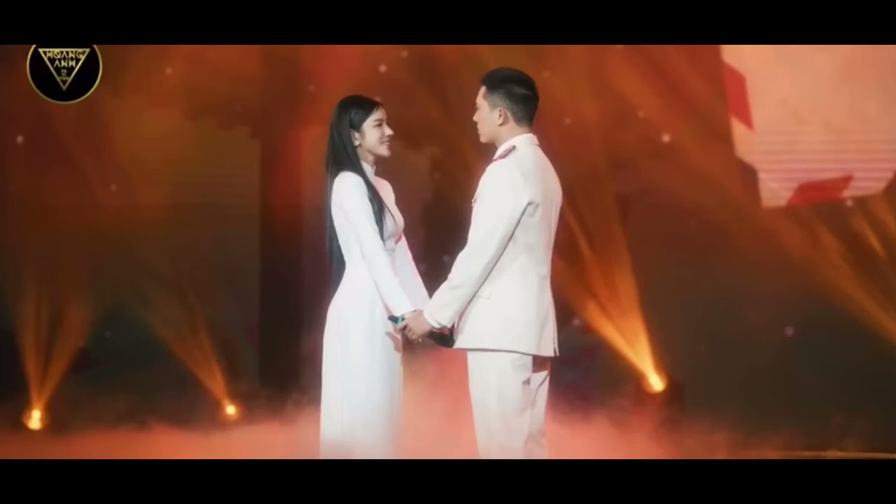 giữa hòa bình nam hát hạ tone 2