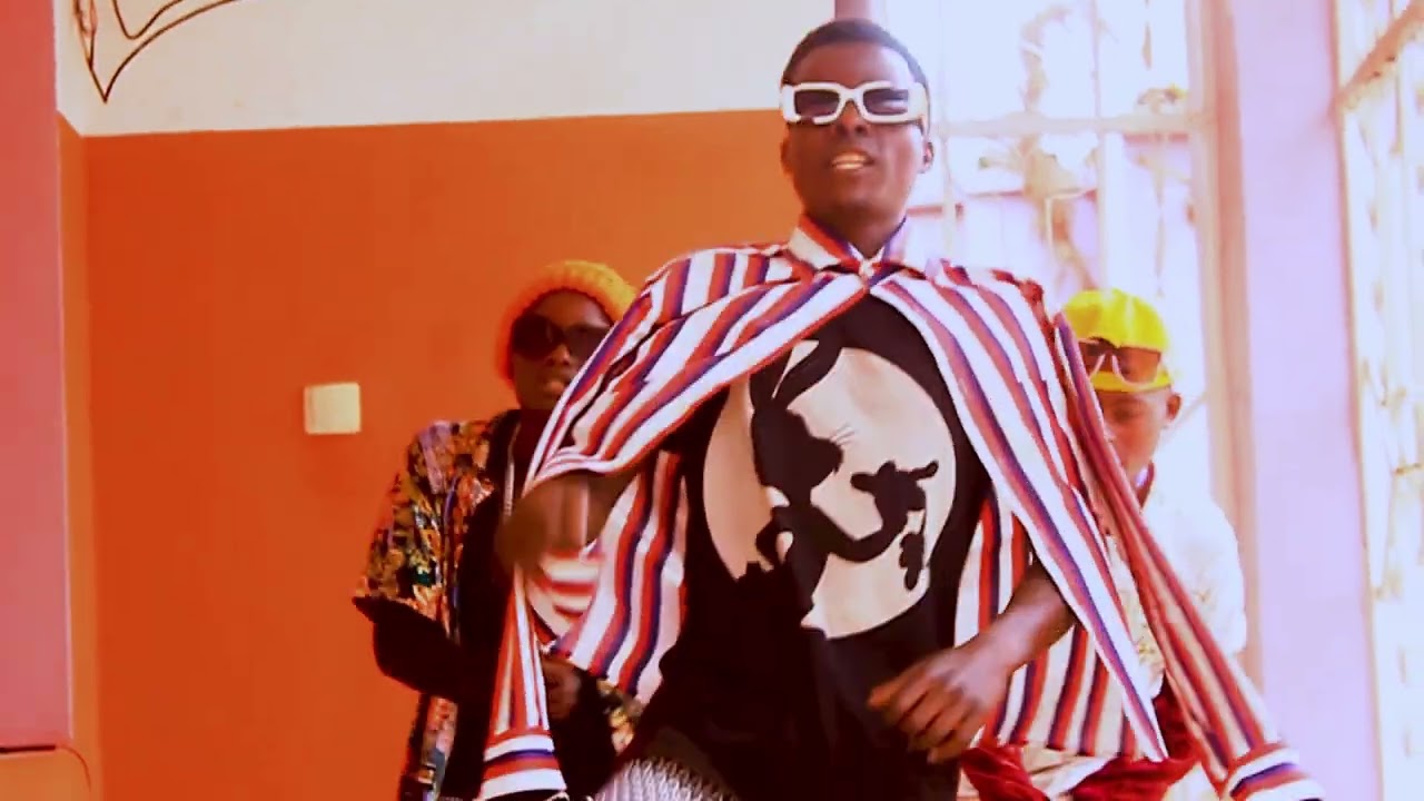 LINGO BOY - UZONYICA ft KINGLOVER (OFFICIAL VISUALIZER)