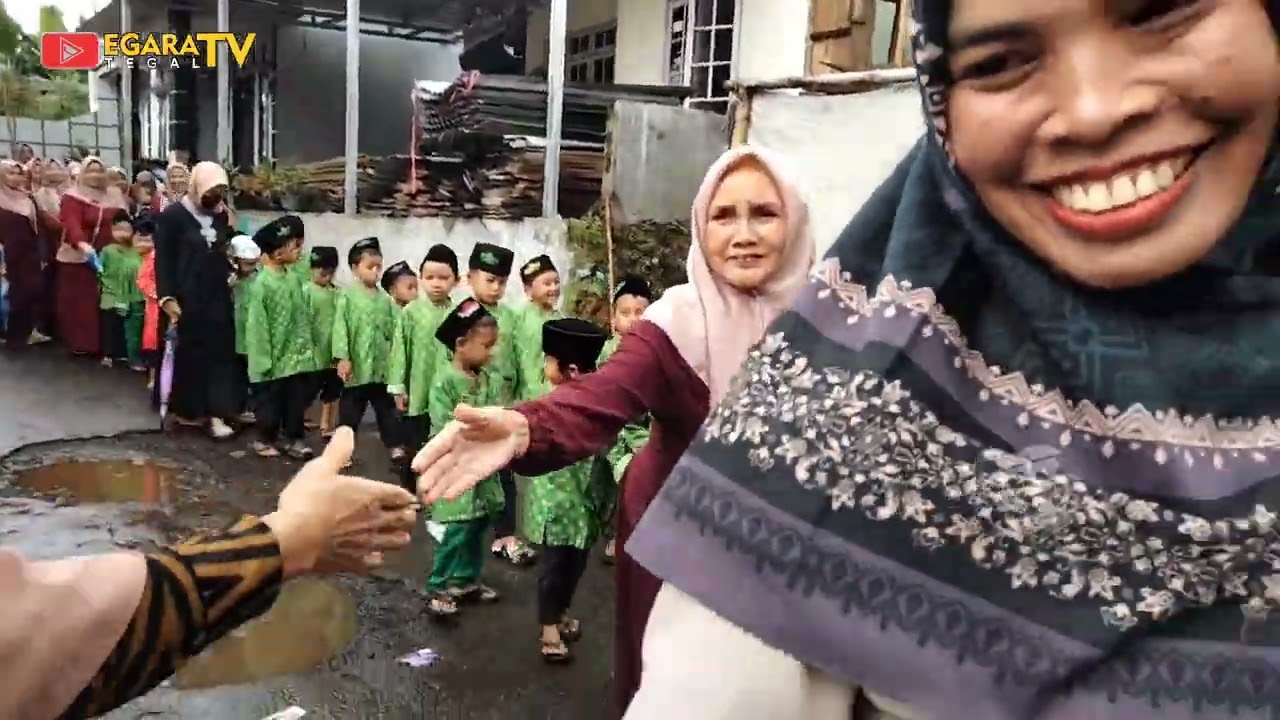 Karnaval Haflah Akhirussanah TK-TP Al-Qur'an Raudlatul Atfal Ds. Rembul Kec.Bojong Kab.Tegal Th.2024