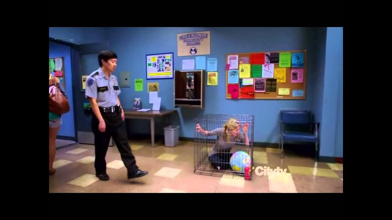 Crisis Alert  -  Community S03 Ep02