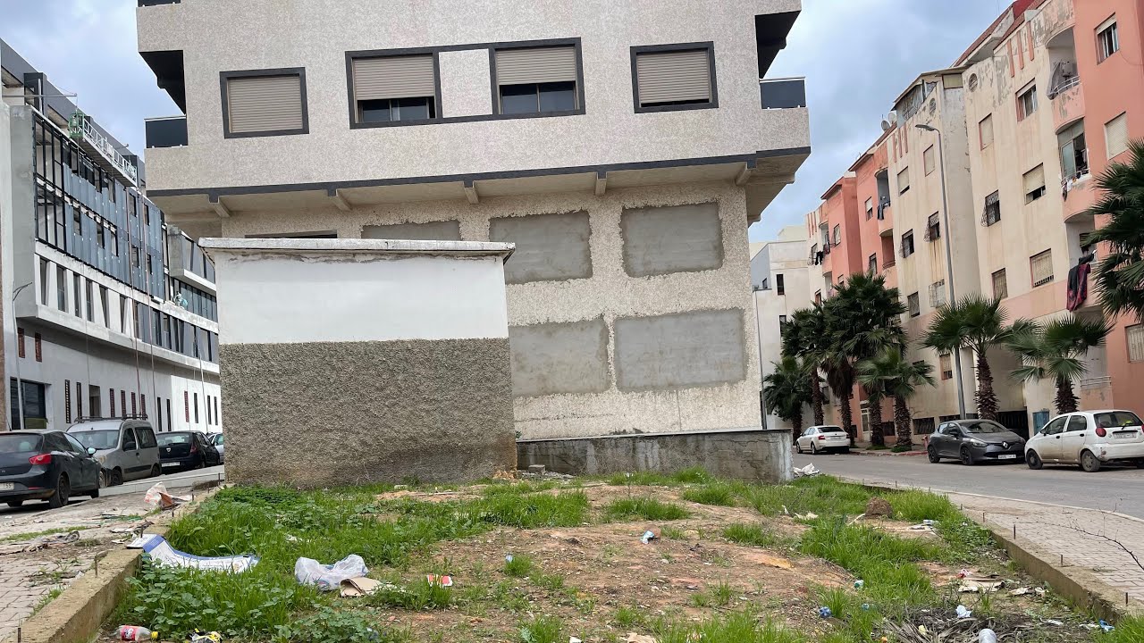 بعد فضحنا لخرق قانون التعمير في مدينة بنسليمان نبشركم أن الوضع لا زال على ماكان عليه