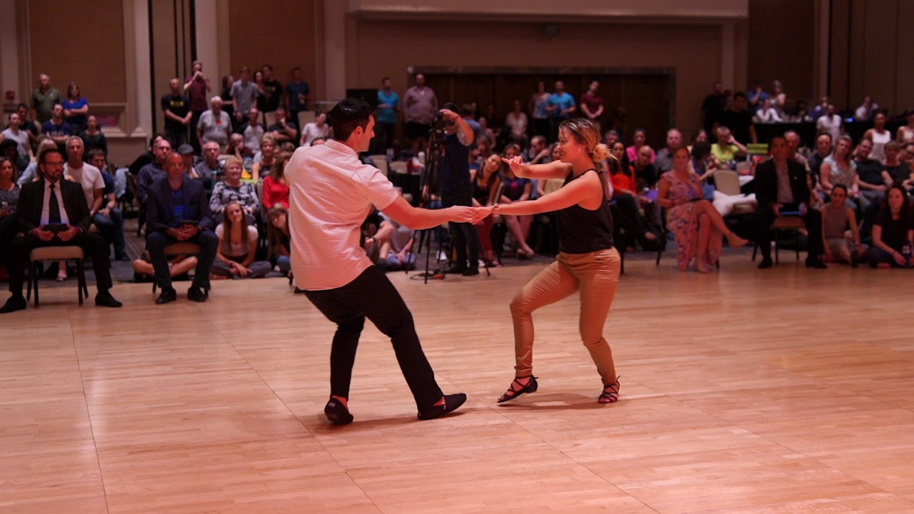 West Coast Swing | Jordan Frisbee + Nicole Clonch | 2nd Place Champions JnJ - Desert City Swing