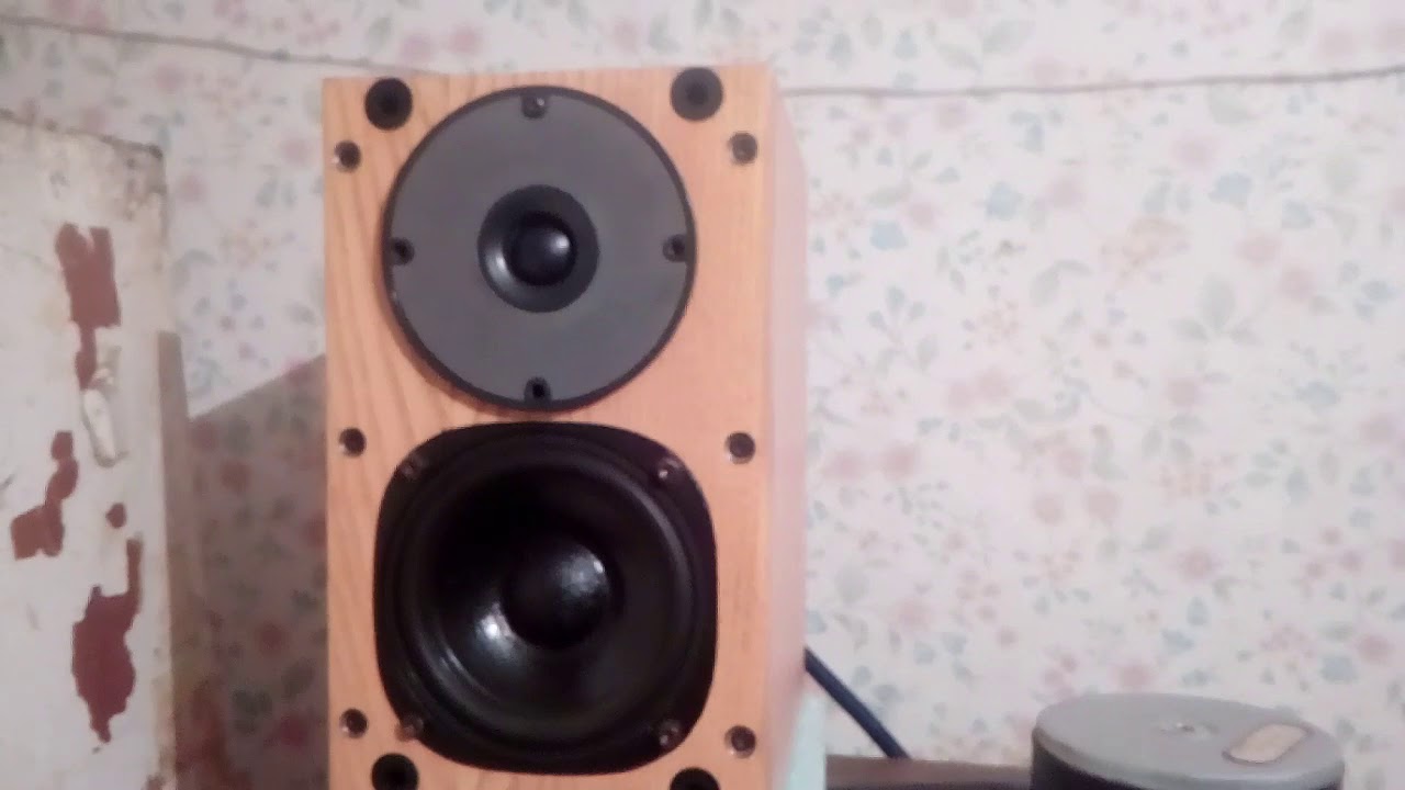 Audio Analogue Enigma + ProAc super tablette