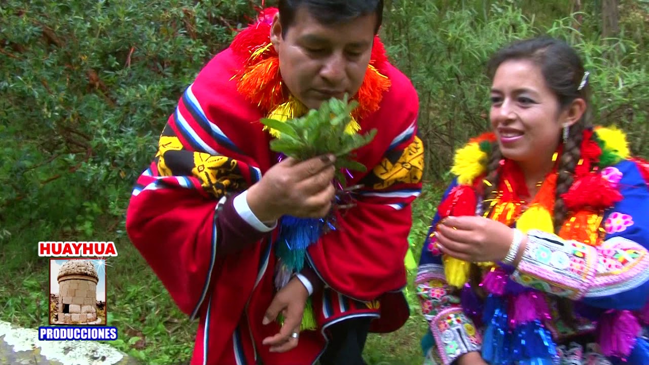 TUPAC AMARINOS: ME QUITO - MANZANA ROJA - MAUK'A ZAPATO