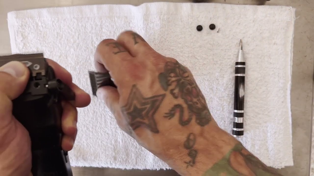 How to replace the blade on a BaByliss PRO LoPROFX - Pete Cranfield
