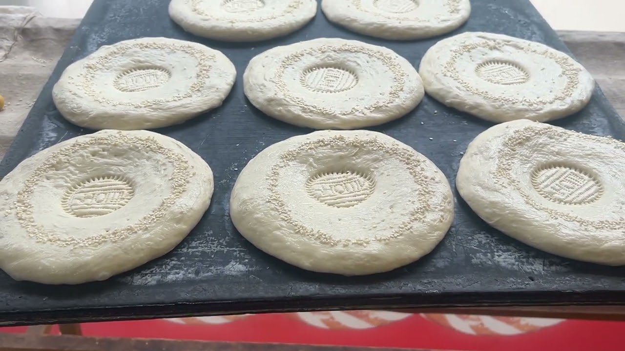 1800 breads per day😰.I shot the process of local breadmaking from start to finish 