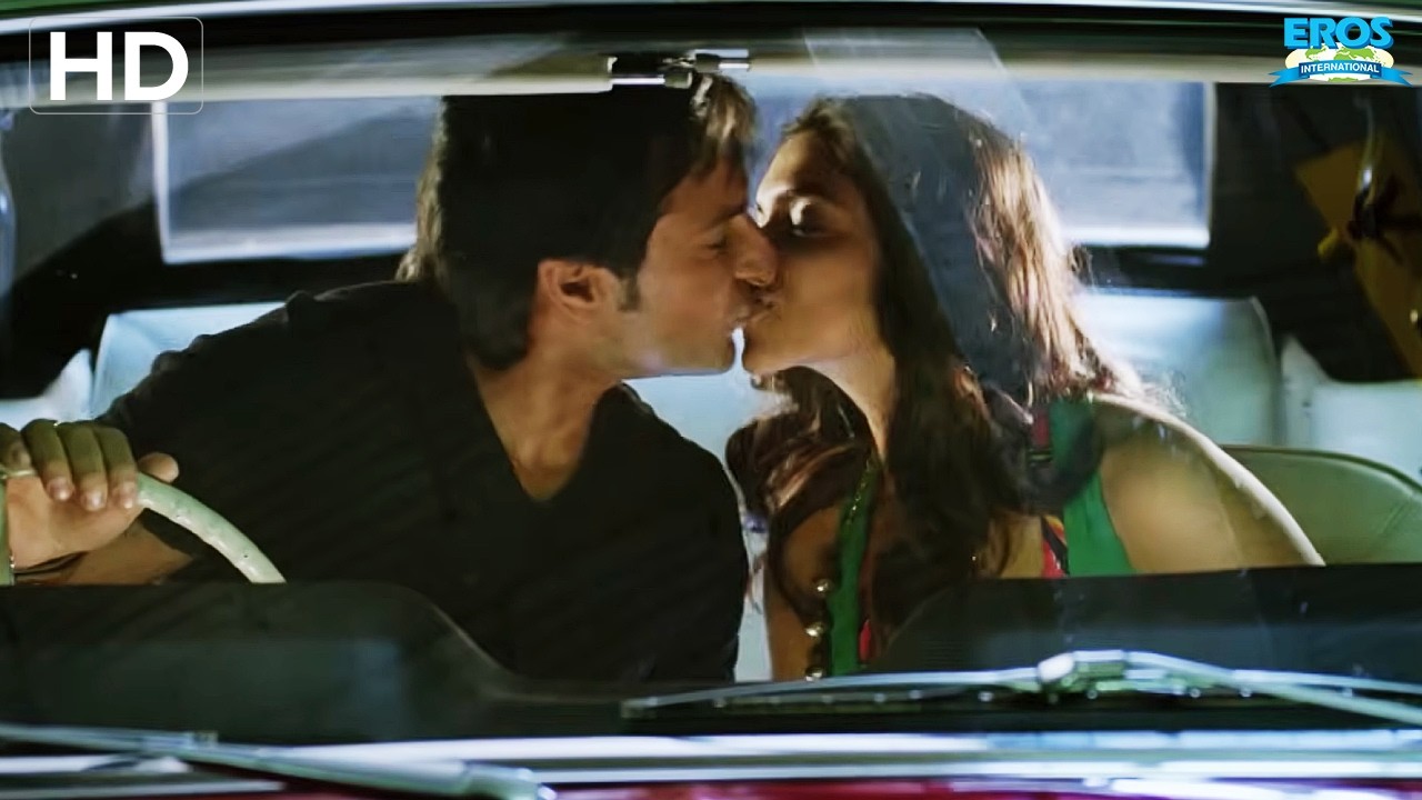 Bollywood&rsquo;s Most Romantic Kisses ❤️ | Iconic Kiss Scenes Compilation | Valentine Special