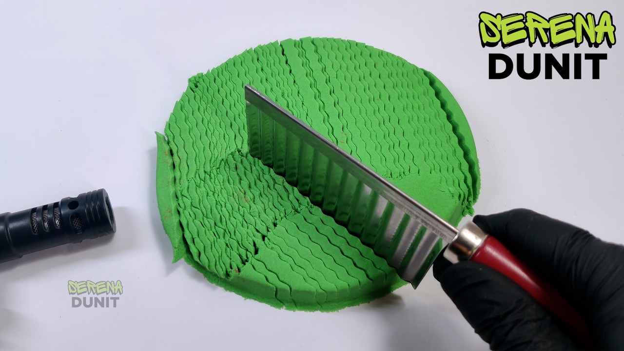 Satisfying Kinetic Sand Cutting ASMR - Green Sand Slicing with Crinkle Cutter
