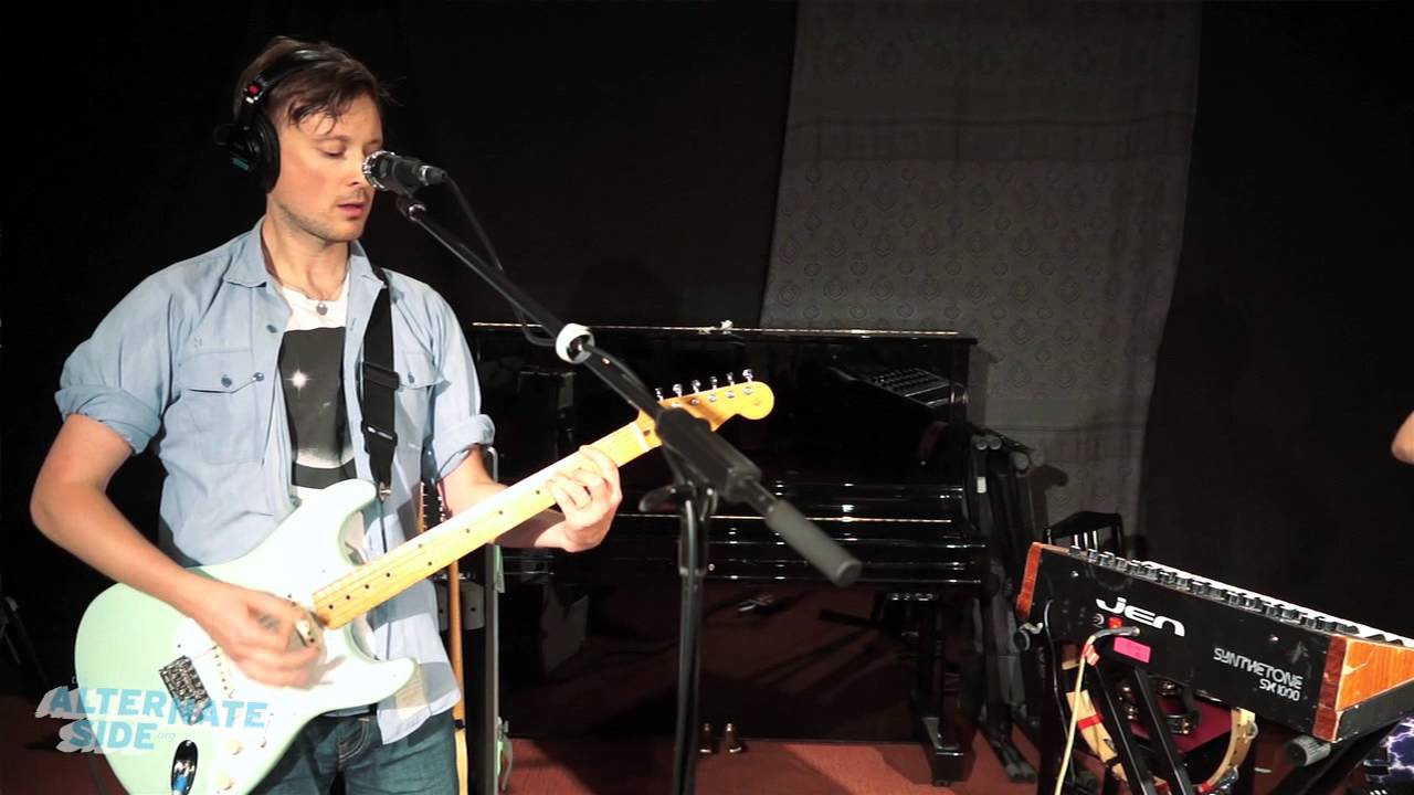 Django Django - 