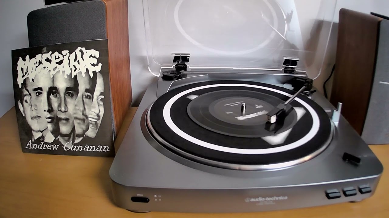 Mesrine - Noisecore Freak - split 7 inch