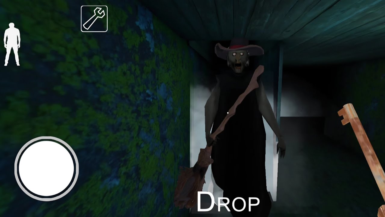 Jugando granny en modo extremo por la araña en modo hallowen 👻