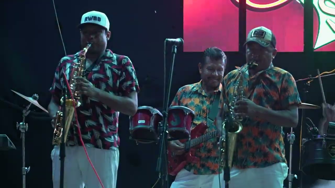 Los Fenomenales Selmer- El Son Del Ocoxuchitl/Los Moros