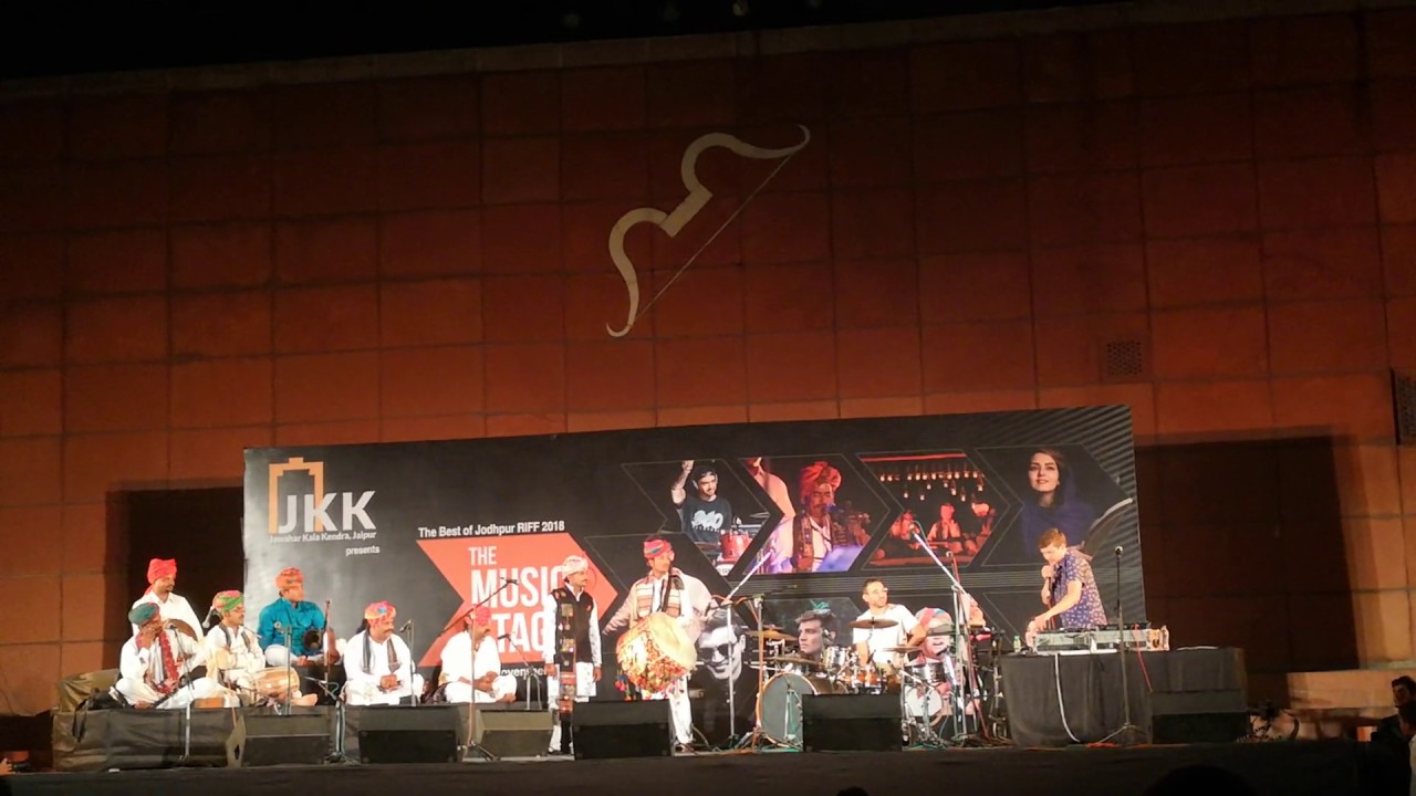 Australian beat boxer Tom Thum in india