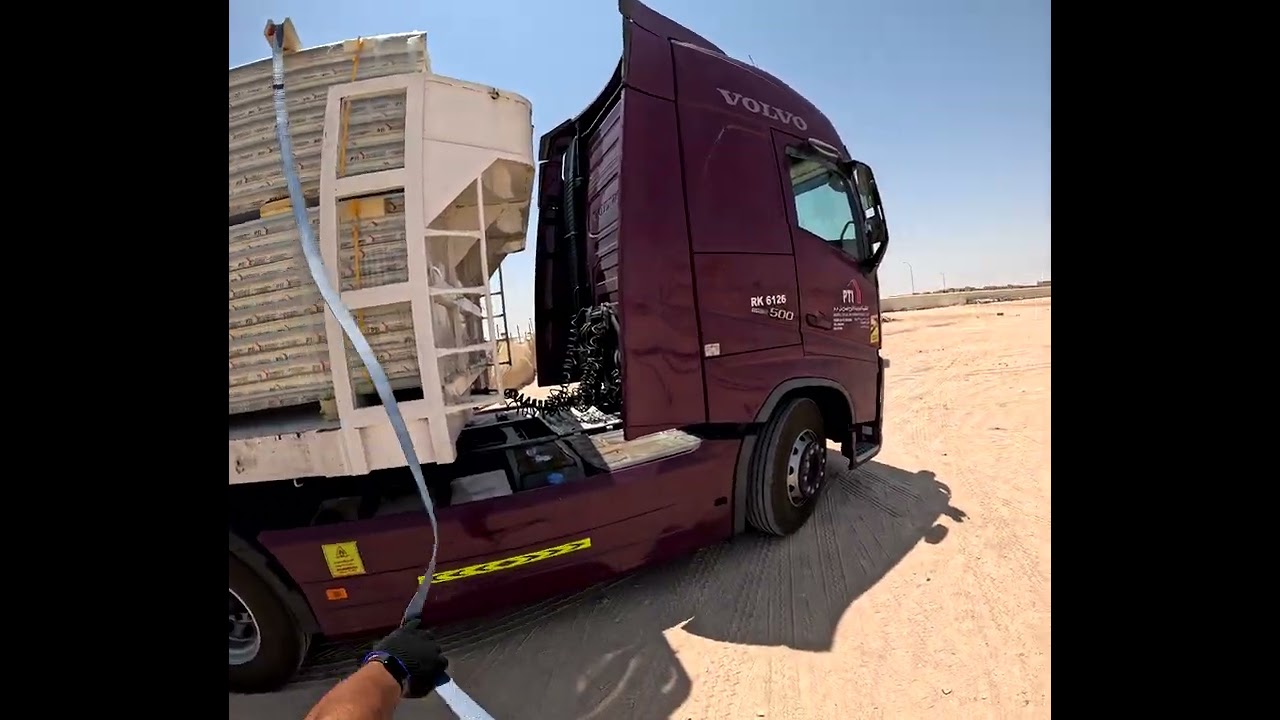 Unloading Done ☑️ Mahoot Oman 🇴🇲