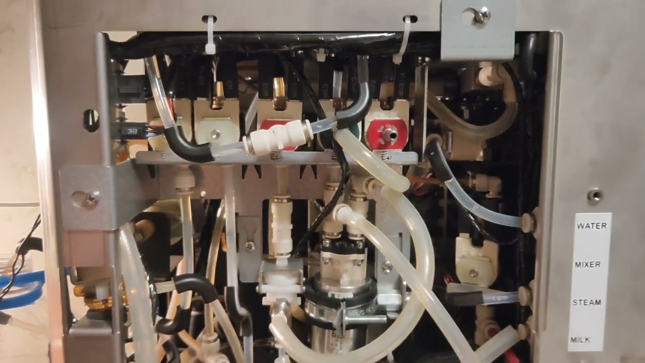 Кофемашина Cimbali S15 . Проблема :низкая температура напитков с молоком