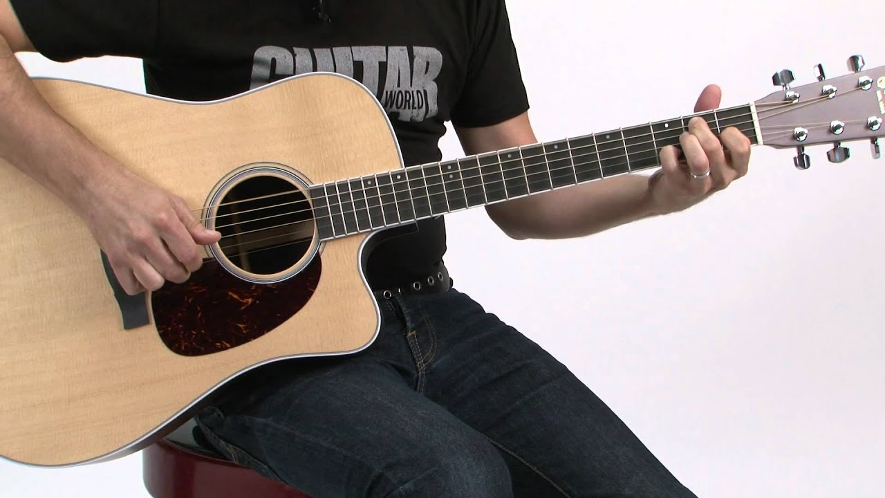 Lick of the Day: Paul Riario - James Taylor Style Fingerpicking