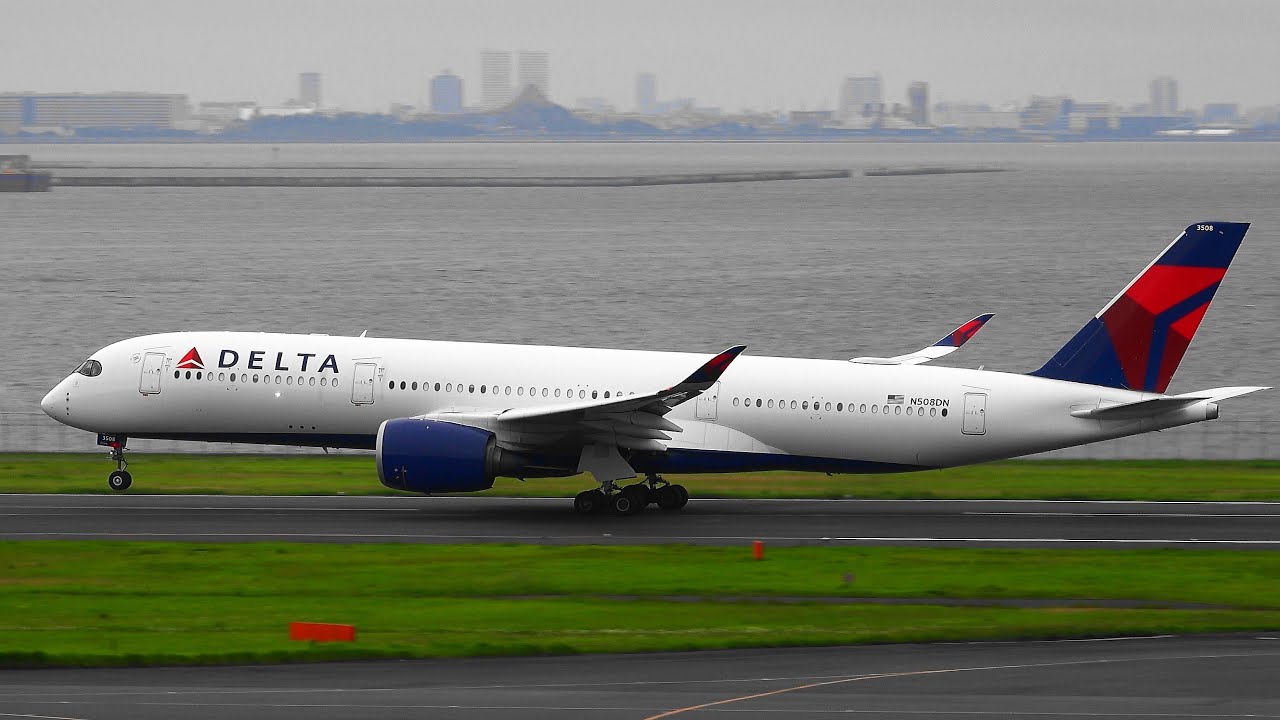 デルタ航空 羽田ーアトランタ DL296 A350-900羽田空港 離陸 Delta Air Lines Airbus A350-900 take off from Haneda Airport