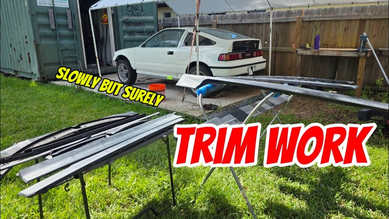 Модификация Honda CRX: боковые пороги и накладки.