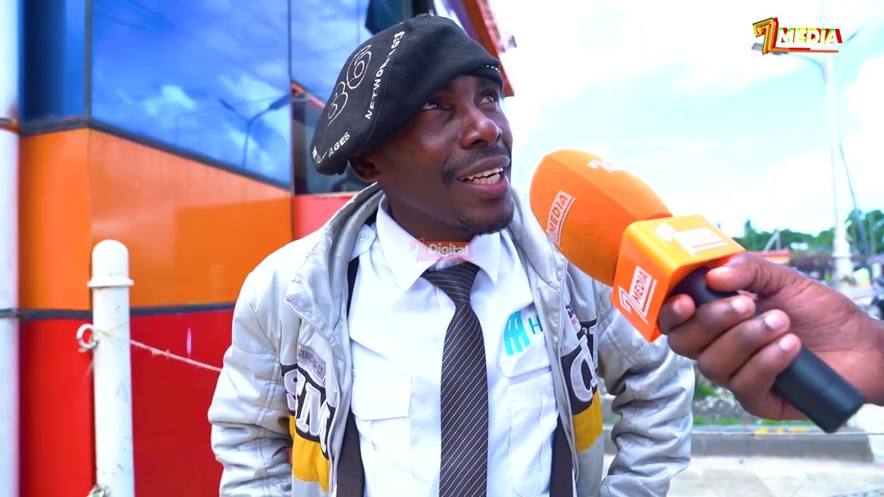 TAZAMA MHASIBU WA DALADALA AKIWACHANA WASANII MAJINA MAKUBWA KIPATO KIDOGO\WATAKUFA NA UMASIKINI
