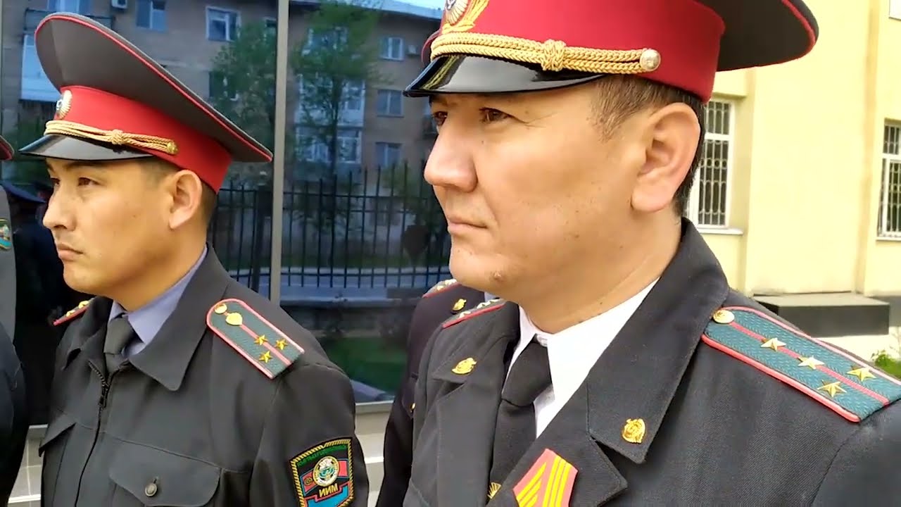 Жалал-Абад ОИИБде тергөөчүлөр жана ИИОнун ардагерлери сыйланды