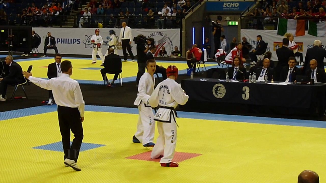 Evgenil Otsimik (Rus) Semi Final Sparring -57kg