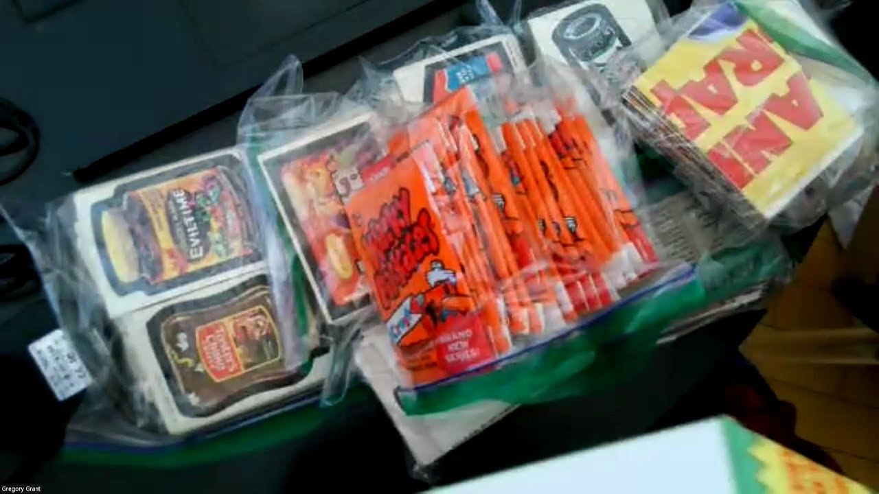 Wacky Packages Box Opening, See Long-Standing Mysteries Solved in Real Time! Amazing Rare 1970's